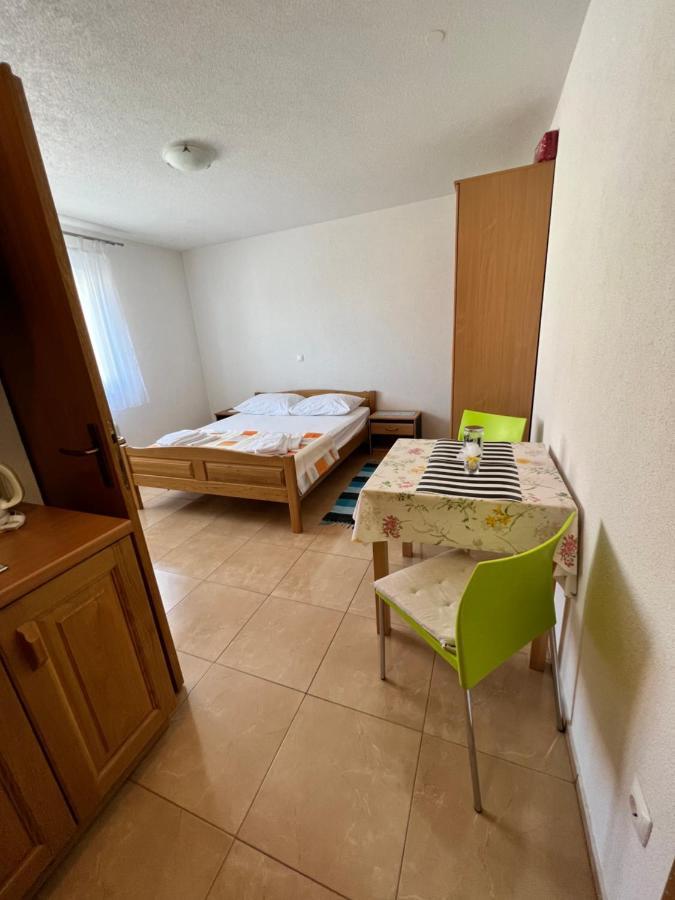 Beslic Apartments Veliko Brdo  ภายนอก รูปภาพ